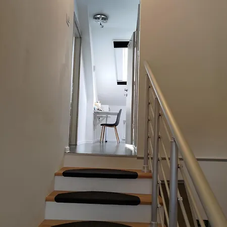 Juliet Apartment *